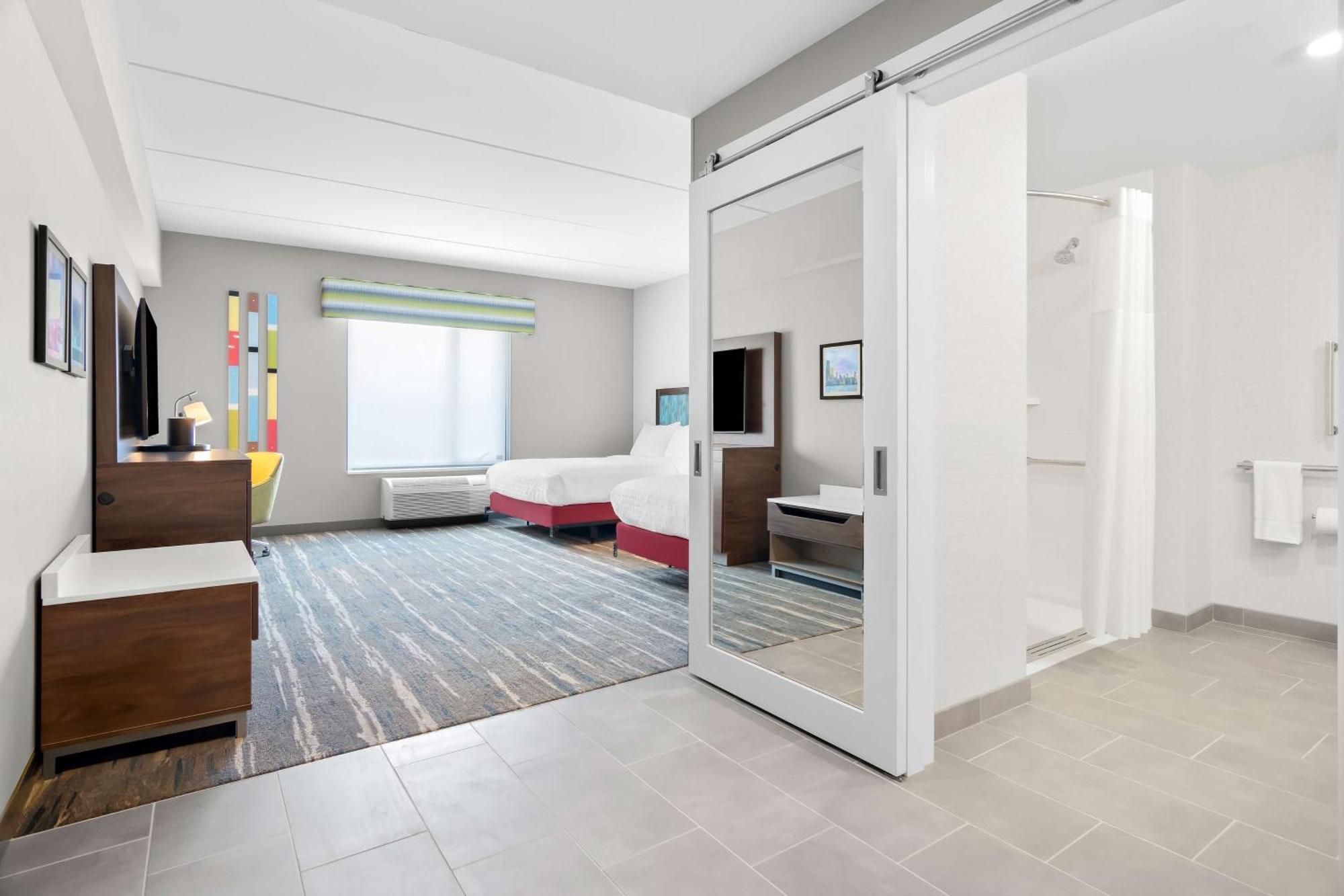 Hampton Inn & Suites Chicago Medical District Uic エクステリア 写真