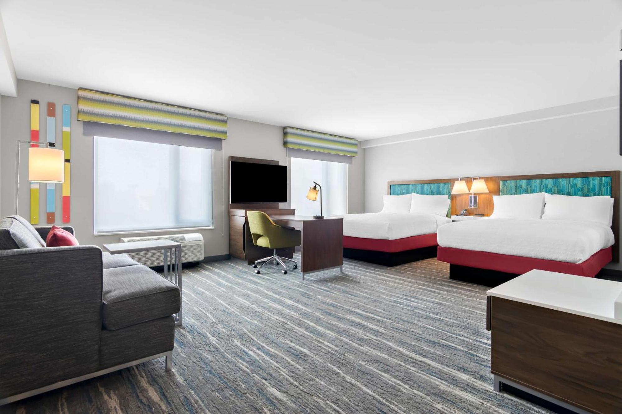 Hampton Inn & Suites Chicago Medical District Uic エクステリア 写真